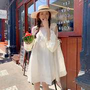 小个子露肩娃娃裙夏季甜美公主，裙法式茶歇气质，米白色连衣裙女