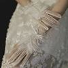 法式新娘夏季优雅白色婚纱手套缎面蝴蝶结婚纱礼服短款绸缎手套