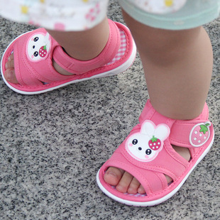 女宝宝凉鞋布鞋夏季婴儿，家居软底防滑周岁透气棉布，小孩学步鞋粉红
