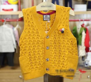 韩国中小童装 秋季女童宝宝黄色可爱针织背心 鸡心领棉线马甲