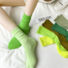 荧光绿色袜子女中筒袜，纯棉春秋款薄荷绿堆堆袜牛油果绿夏季长筒袜