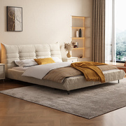 奶油风现代简约布艺床，麂皮绒双人床，软床1.8m米主卧小户型网红婚床