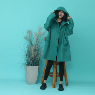 布麻范原创设计青绿色羊毛尼大帽兜短外套落肩大衣 朝雨