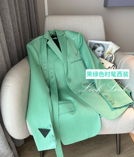 2023春装高端定制大牌果绿色，时髦西装外套，女休闲气质小西装