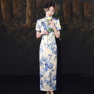老上海长款青花瓷旗袍2024年中国风复古日常可穿走秀显瘦优雅