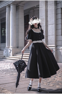 胡桃木jk随想录法式复古连衣裙，黑色方领优雅显瘦轻lololita
