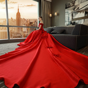 一字肩红色拖尾婚纱礼服，女缎面结婚韩版公主，2024夏季新娘婚纱