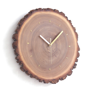 实木挂钟客厅钟表简约北欧静音，装饰现代创意个性原木嵌黄铜年轮钟