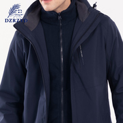 德国冲锋衣男两件套可拆卸三合一加厚中老年，冬季外套加绒户外防水