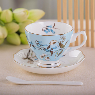 高档欧式咖啡杯碟套装创意骨瓷，咖啡杯子英式陶瓷下午茶杯带勺