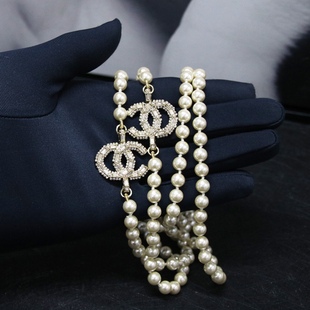 4768小香23珍珠项链，高端时尚镶钻双c字母长款毛衣链