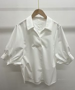 女士外贸简约白色翻领灯笼，袖背部单排扣设计纯棉，v领宽松廓形衬衫