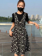 黑色雪纺短袖假两件连衣裙，女夏2023欧货宽松气质显瘦背带裙子