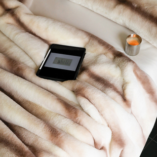 1400g~超高克重仿水貂，绒毛毯单人盖毯加厚保暖毯子沙发午睡毯轻奢