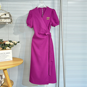 玫粉色v领系带，连衣裙2024夏装，时尚气质修身显瘦女士长裙