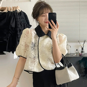 韩国chic夏季优雅气质翻领镶边撞色两粒扣蕾丝钩花泡泡袖衬衫上衣