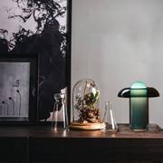 2023北欧创意玻璃台灯简约样板房客厅卧室床头灯艺术绿色装饰高级