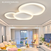 云朵创意吸顶灯现代简约设计感大厅灯个性奶油风温馨客厅主灯