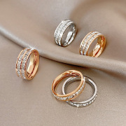 女钛钢戒指满钻戒情侣对戒锆石戒指冷淡风轻奢指环