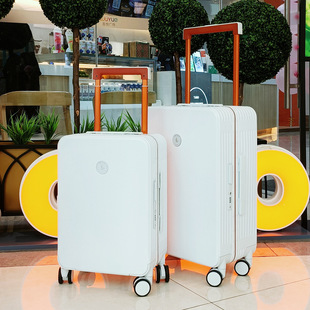 2021轻奢行李箱学生30铝框商务旅游26万向轮密码旅行箱宽拉杆撞色