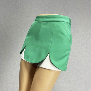 品牌折扣绿色裙裤短裤女2024中腰修身绿白拼色性感包臀直筒休闲裤