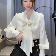 白色蝴蝶结系带衬衫女2023春秋季法式长袖，遮肚子气质职业上衣
