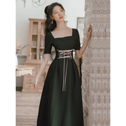 夏季女装2024年流行款小黑裙，赫本风连衣裙高级感收腰显瘦气质长裙