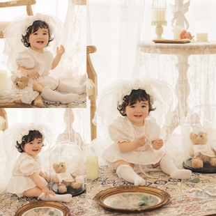儿童摄影服装宝宝百天照周岁照，拍照服装复古小婚纱白色公主头纱