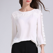 蕾丝拼雪纺中袖洋气高档时尚，白色衬衫坏丫头，大码女装2024夏季1203