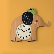 木质静音大象挂钟客厅，卧室挂钟表，儿童房静音钟表幼儿园挂表