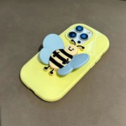 立体可爱小蜜蜂支架适用苹果14ProMax手机壳少女iPhone1312女款14pro防摔11小众15pro高级感硅胶全包软壳