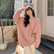 粉色毛衣慵懒风麻花针织2023秋季V领设计感套头上衣长袖外穿