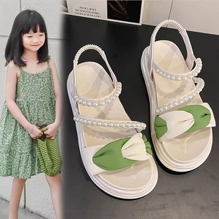 女童凉鞋夏季2024儿童韩版沙滩鞋女孩子珍珠公主鞋中大童洋气
