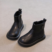 女童靴子2023春秋季洋气马丁靴，小女孩时尚皮靴儿童潮款短靴