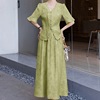 中年女性新中式半身裙套装夏成熟(夏成熟)女装减龄绿色，显瘦汉服上衣配长裙