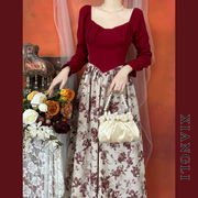 巷里法式复古红色连衣裙，秋季宫廷玫瑰，拼接显瘦气质敬酒礼服大摆裙