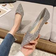 香槟色婚鞋新娘鞋2023年春秋银色公主水晶鞋低跟高跟鞋女伴娘单鞋