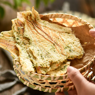 九月来食海苔鳕鱼片，青岛海鲜小吃烤鱼片，零食即食小鱼干无防腐剂