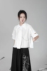 夏季女士衬衫上衣宽松短袖黑白色休闲潮牌显瘦日系设计感本朝日