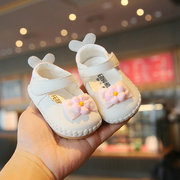 一岁女宝宝学步鞋一段6一12月婴儿鞋子春秋款八个月婴幼儿公主鞋8