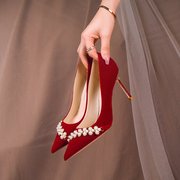 婚鞋秀禾婚纱两穿结婚新娘鞋，2022细跟红色中式高跟鞋，女高级感