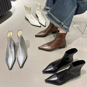 尖头欧美短靴女2023秋冬女靴子时装粗跟瘦瘦靴小众设计马丁靴