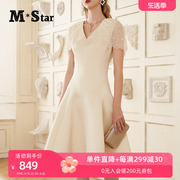 m-star明星系列，古典淑女连衣裙风中款高腰，收腰设计修身显瘦