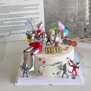小男孩超人蛋糕装饰摆件关节，可动变形机器人网红创意，凹凸曼焙插牌
