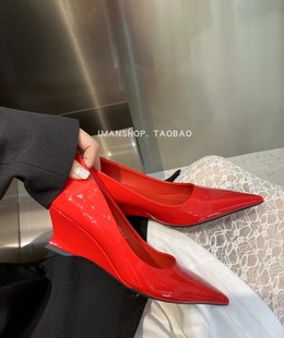 winsshoes韩系复古法式尖头漆皮，红色坡跟高跟鞋玛丽珍单鞋婚鞋