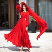 大红色雪纺沙滩裙超长款秋季连衣裙海边度假长袖大摆超仙长裙飘逸