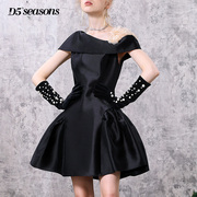 黑色连衣裙女夏装2022性感斜肩花朵，设计感气质短裙洋装小礼服