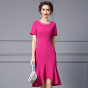 紫红色连衣裙女夏季2023年法式温柔短袖钉钻修身鱼尾裙礼服裙