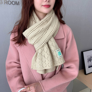 韩版贴标围巾女秋冬季长款百搭学生加厚保暖纯色镂空毛线针织