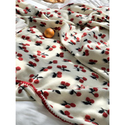 毛绒草莓毯ins樱桃，提花沙发休闲宝宝推车毯婴幼儿盖腿花边毛毯